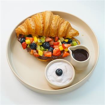 وافل میوه ای وافل میوه ای